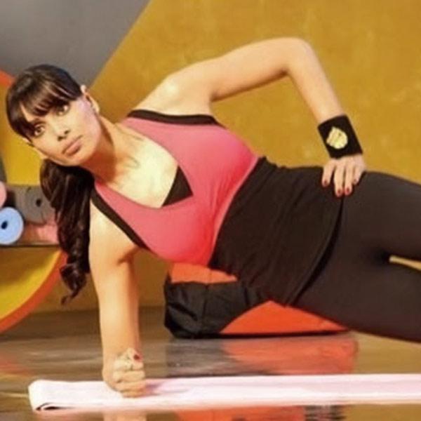 bipasha - Top 3 fittest bollywood celebrities who practice yoga, find my peace